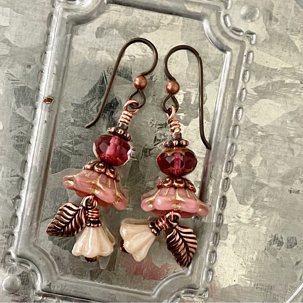 ARTISAN Earrings “Zuzu’s Petals” - Dangles - Picture 8 of 10